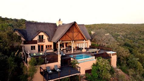 Phumelo Lodge .